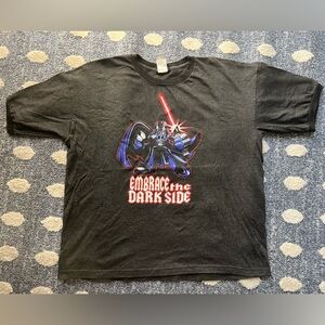 Men’s Extra Large Star Wars “Embrace the Dark Side” shirt